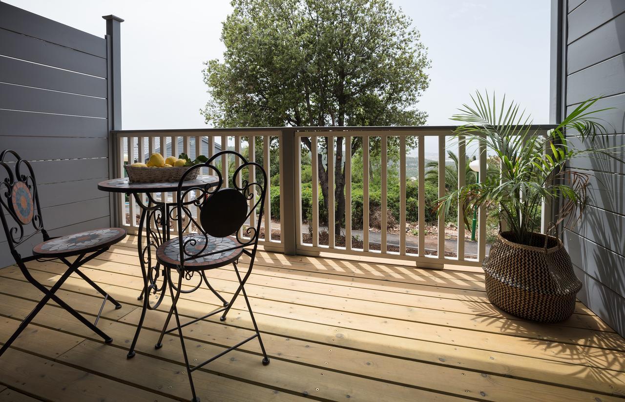 Nir Etzion Resort Ein Hod エクステリア 写真