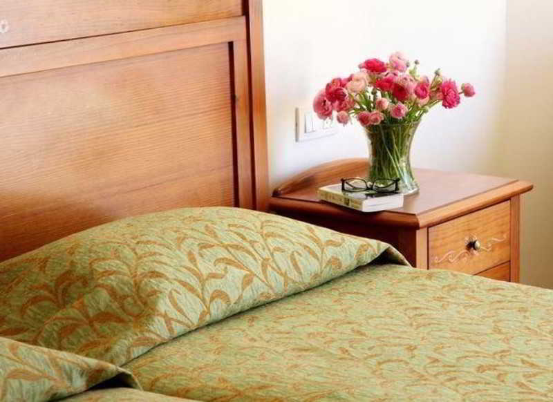 Nir Etzion Resort Ein Hod エクステリア 写真